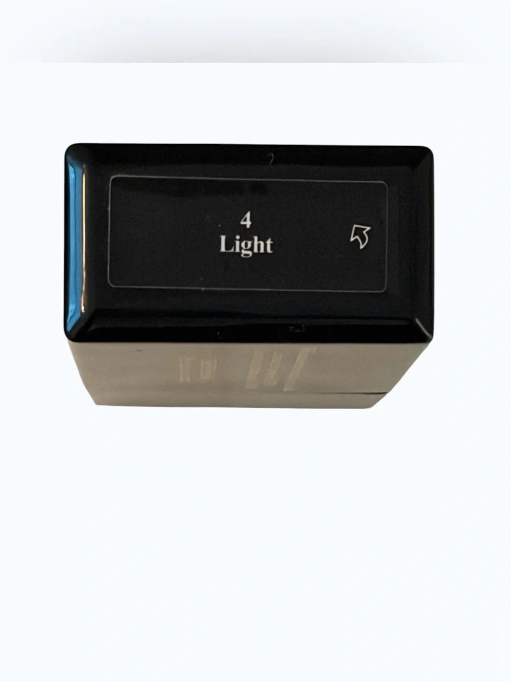 Victoria Beckham Foundation Drops - 4 Light